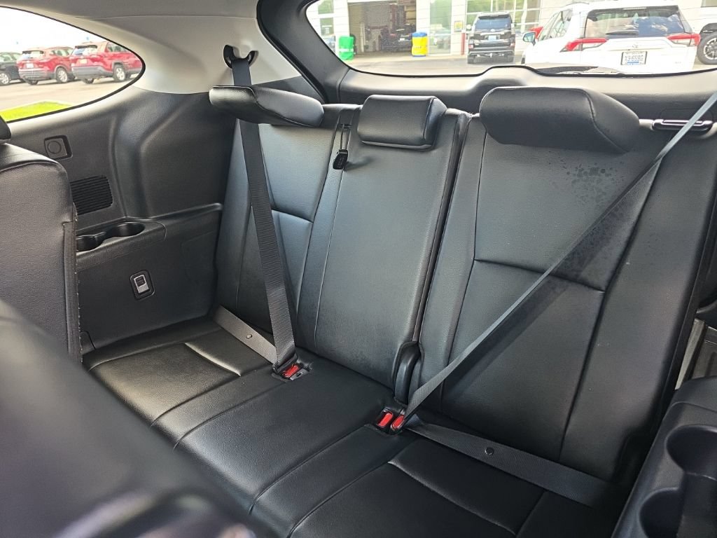 Certified 2025 Toyota Highlander XLE AWD/4WD image 13
