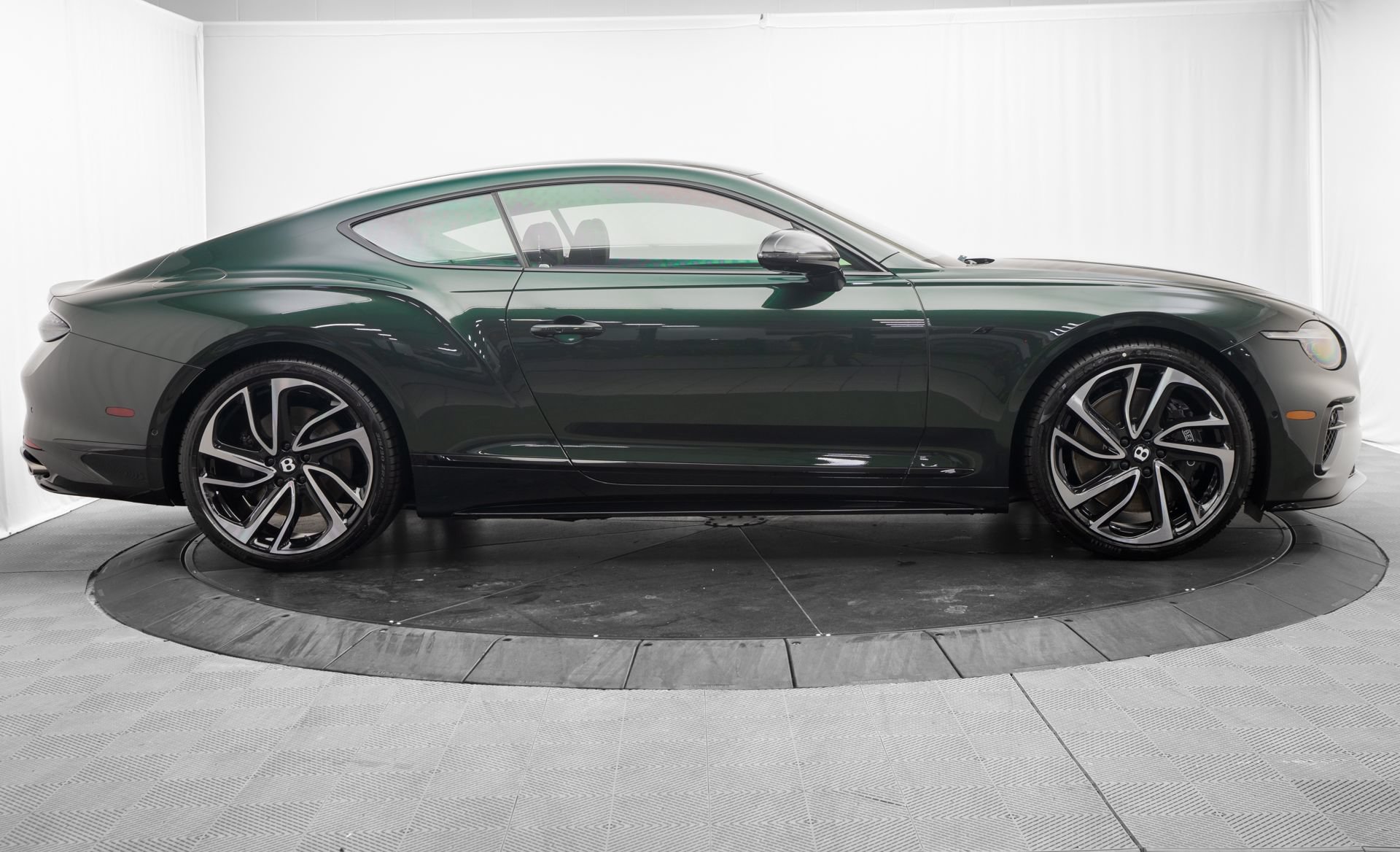New 2026 Bentley Continental GT AWD/4WD image 8
