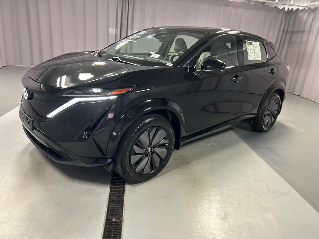 Used 2024 Nissan Ariya AWD video 3