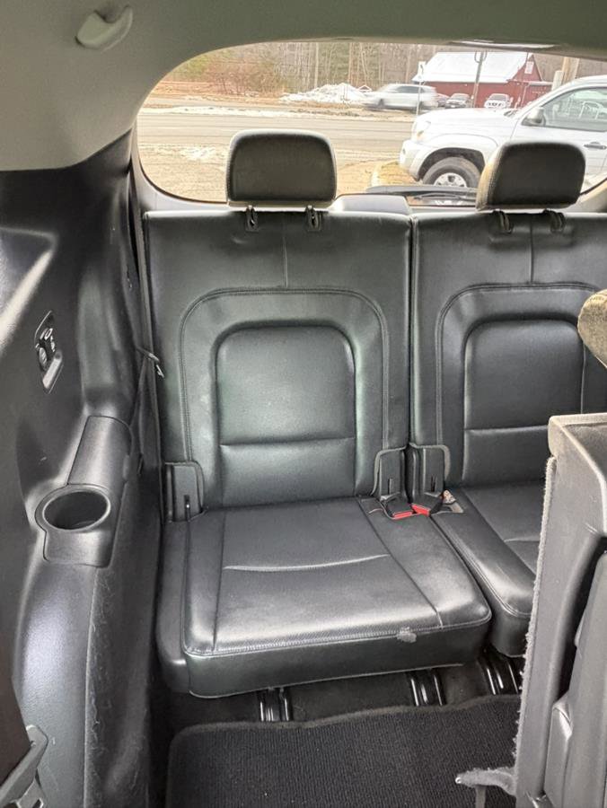 Used 2012 Hyundai Veracruz Limited w/ Navigation Pkg image 16