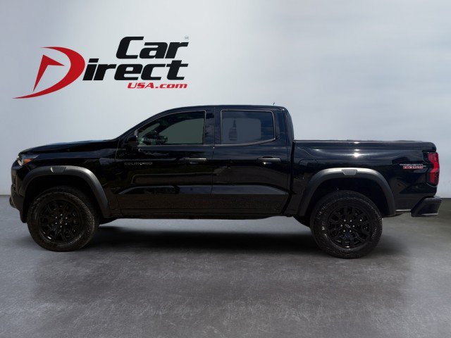Used 2024 Chevrolet Colorado Trail Boss w/ Technology Package AWD/4WD image 9
