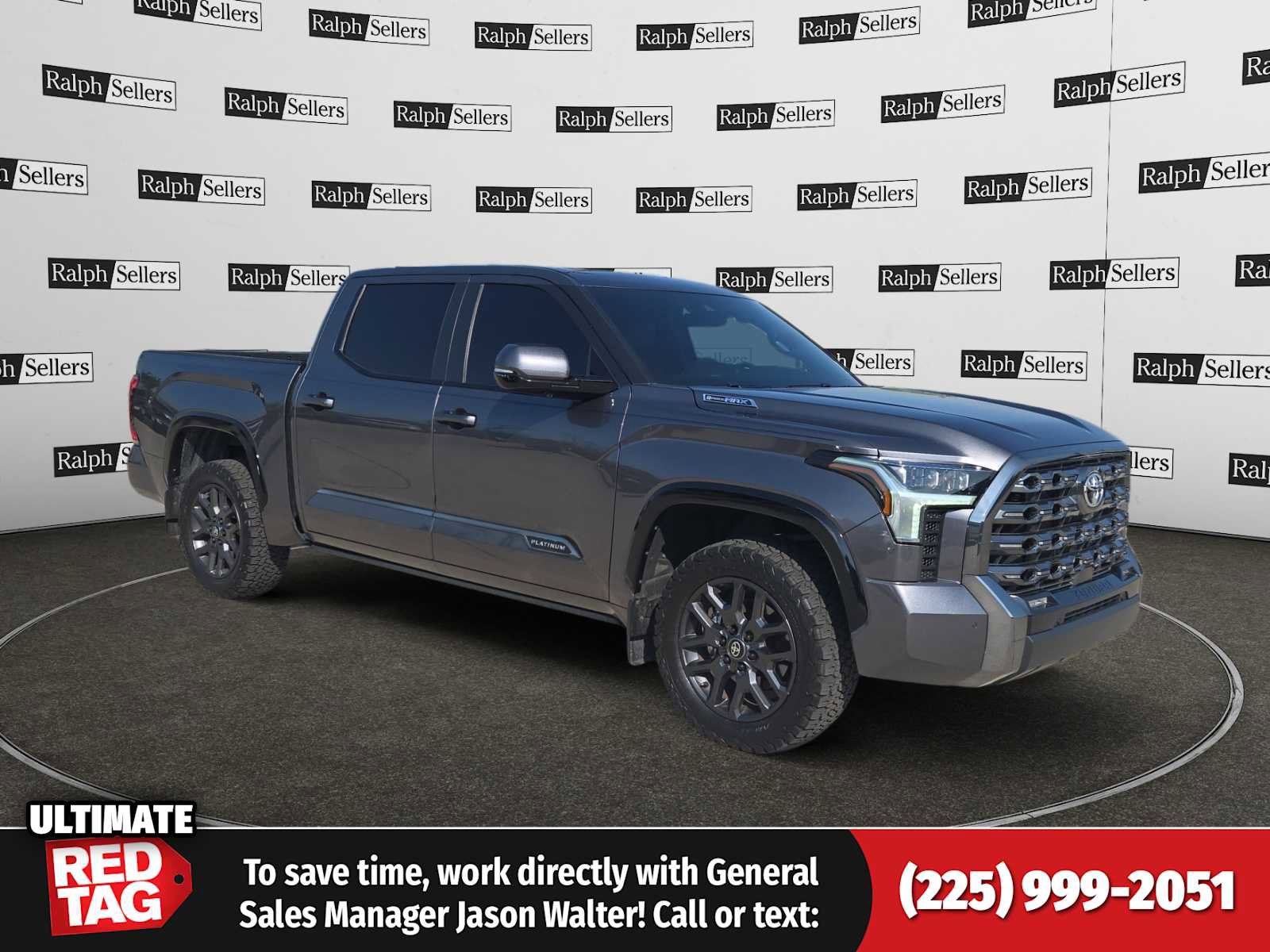 Used 2025 Toyota Tundra Platinum image 1