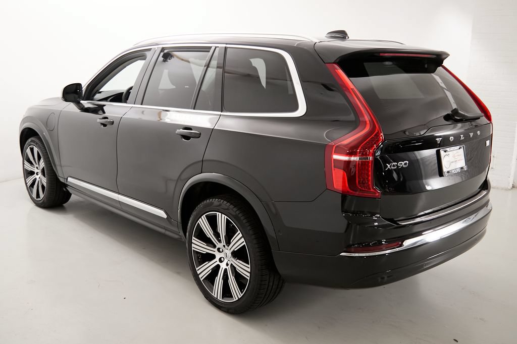 Certified 2024 Volvo XC90 T8 Ultimate w/ Protection Package Premier AWD/4WD image 7