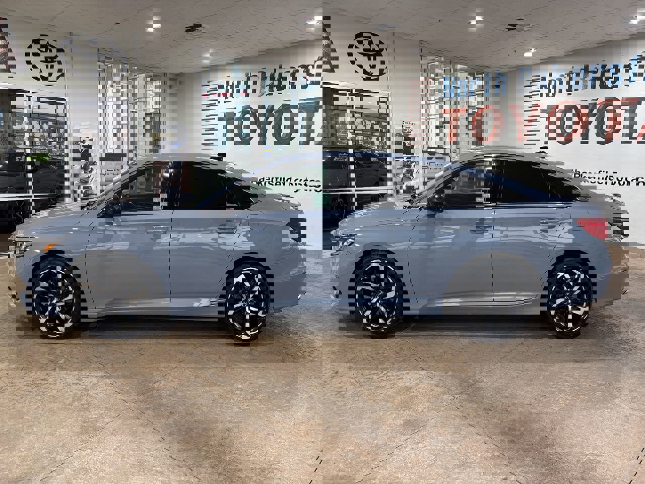 Used 2022 Honda Accord Sport image 7