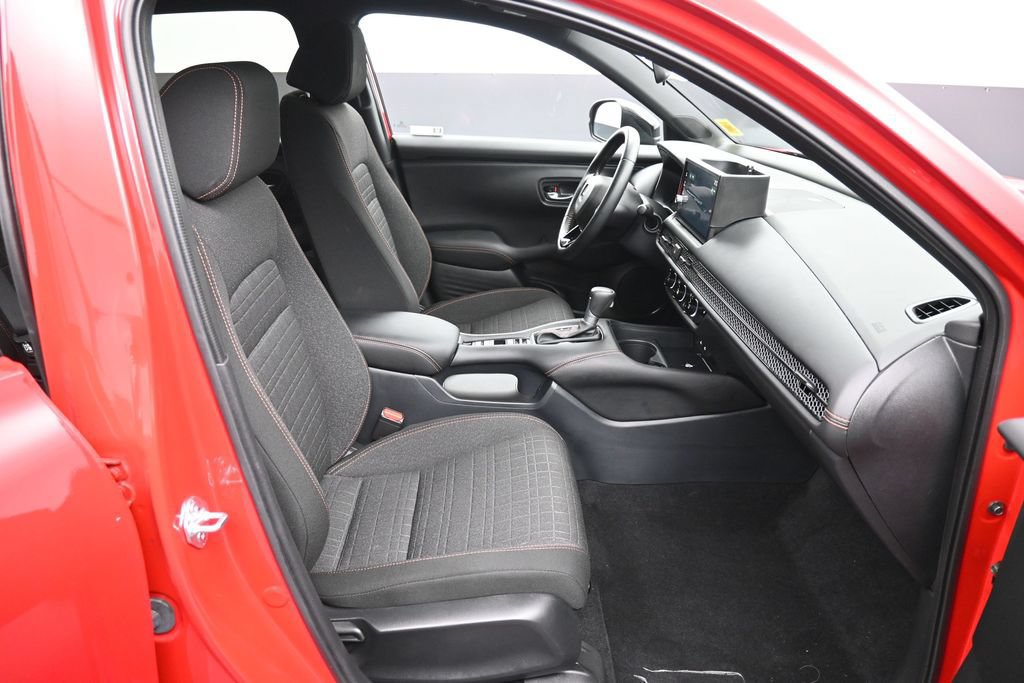 Certified 2026 Honda HR-V Sport image 23