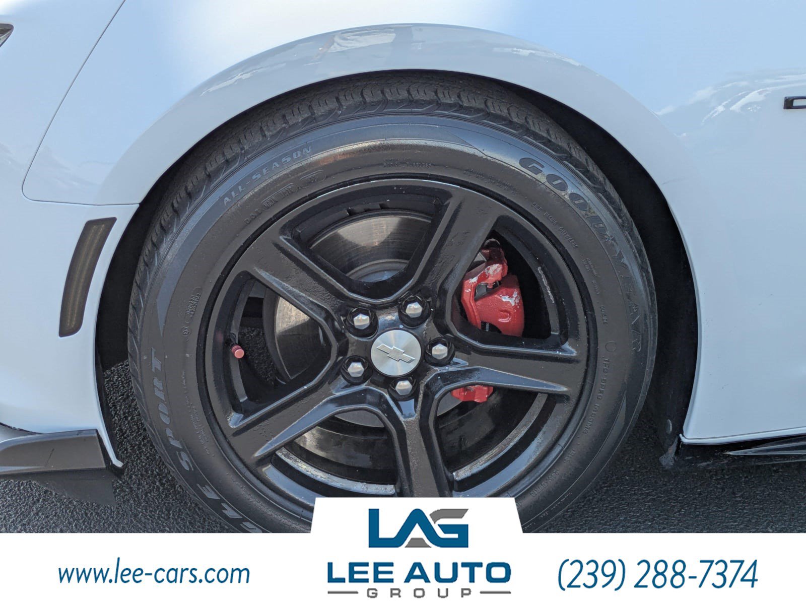 Used 2023 Chevrolet Camaro LT RWD image 10
