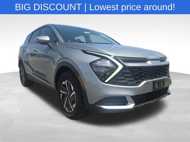 Used 2023 Kia Sportage LX AWD/4WD image 1