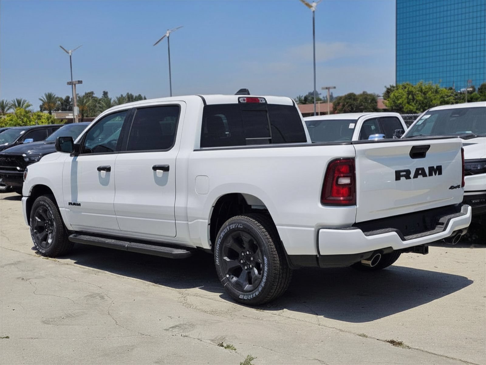 New 2026 RAM 1500 Express AWD/4WD image 6