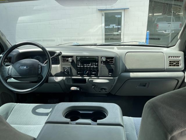 Used 2003 Ford F250 XLT image 29