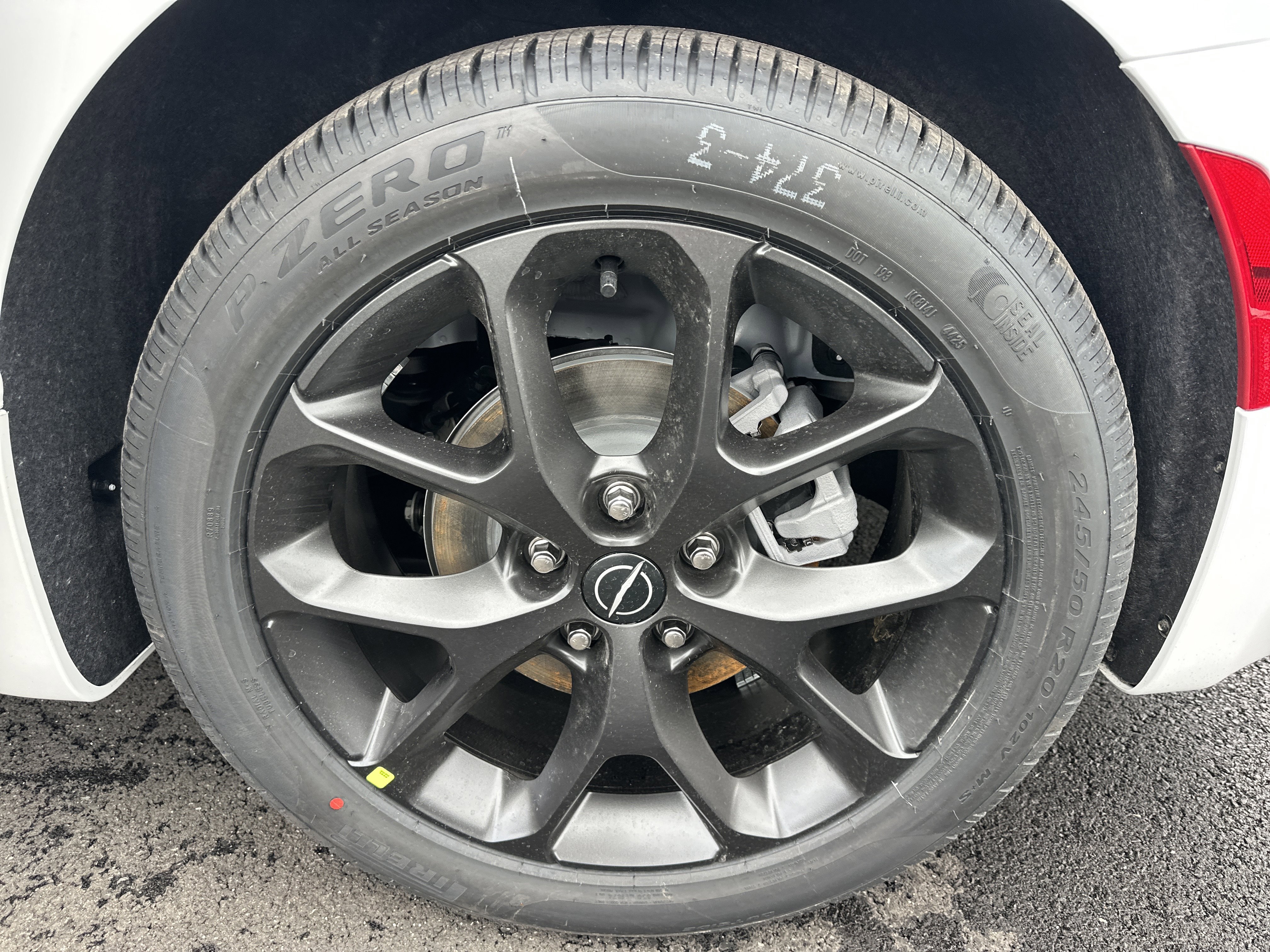 New 2026 Chrysler Pacifica Limited w/ S Appearance Package FWD image 33