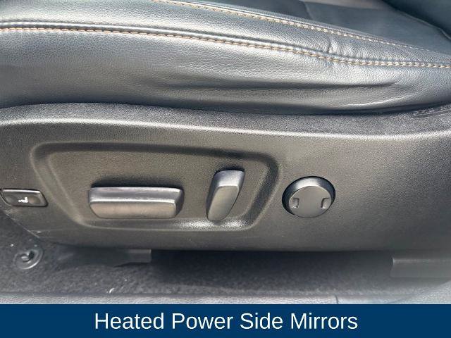 Used 2019 Toyota Highlander XLE AWD/4WD image 14