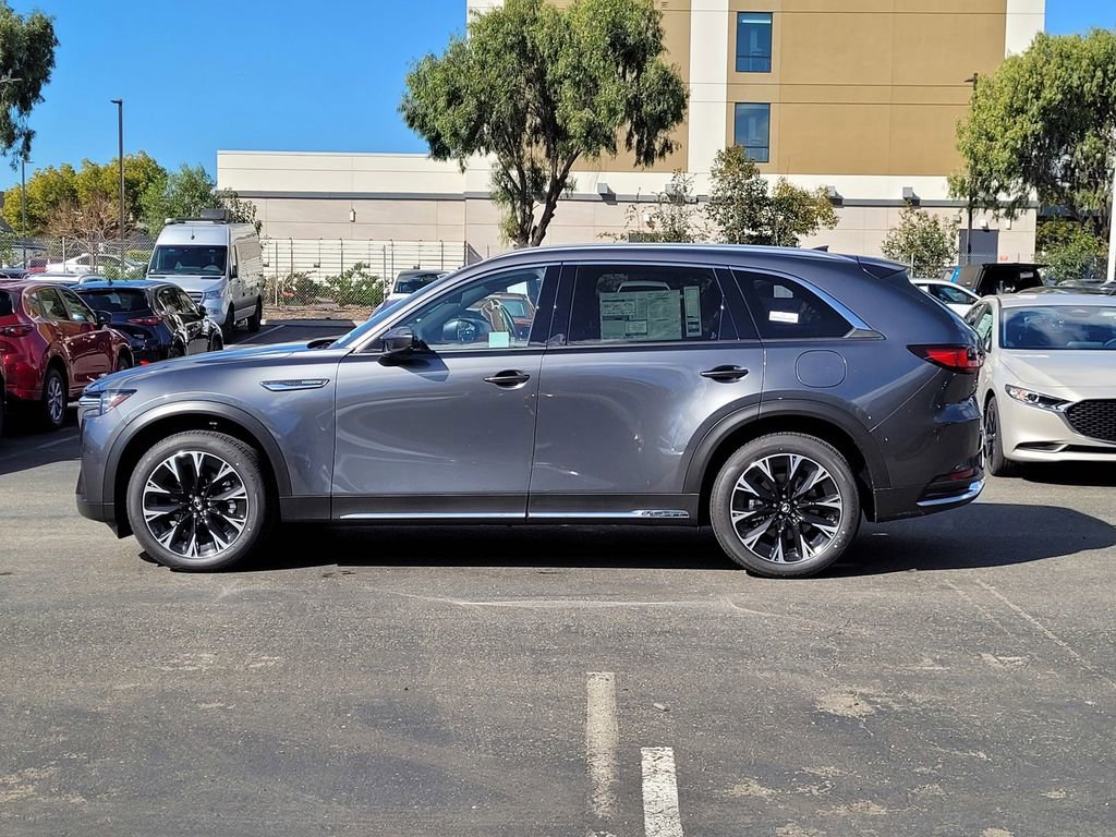 New 2026 MAZDA CX-90 Plug-In Hybrid w/ Premium Plus image 2
