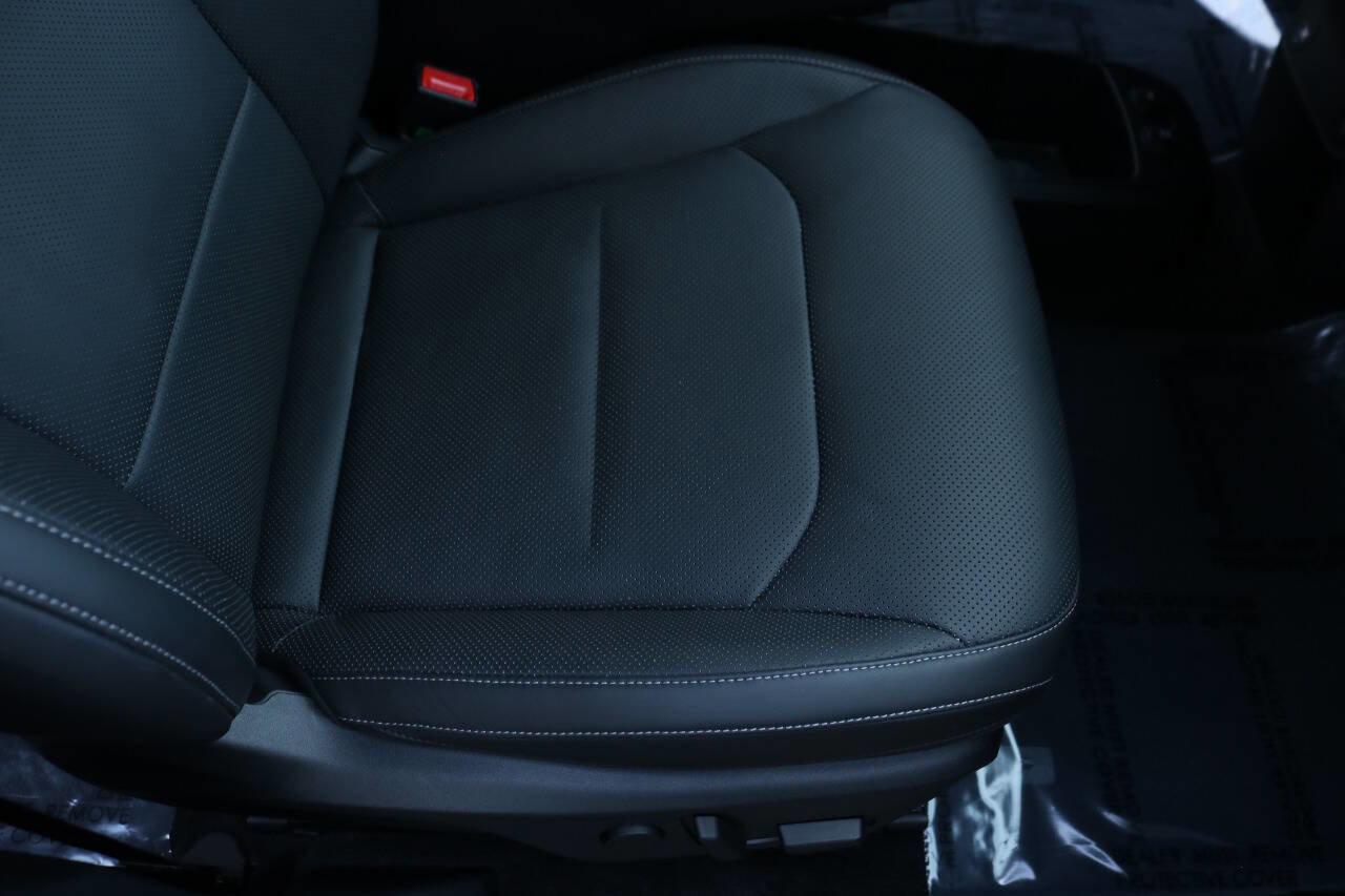 Used 2023 Kia EV6 Wind w/ Wind Technology Package image 27