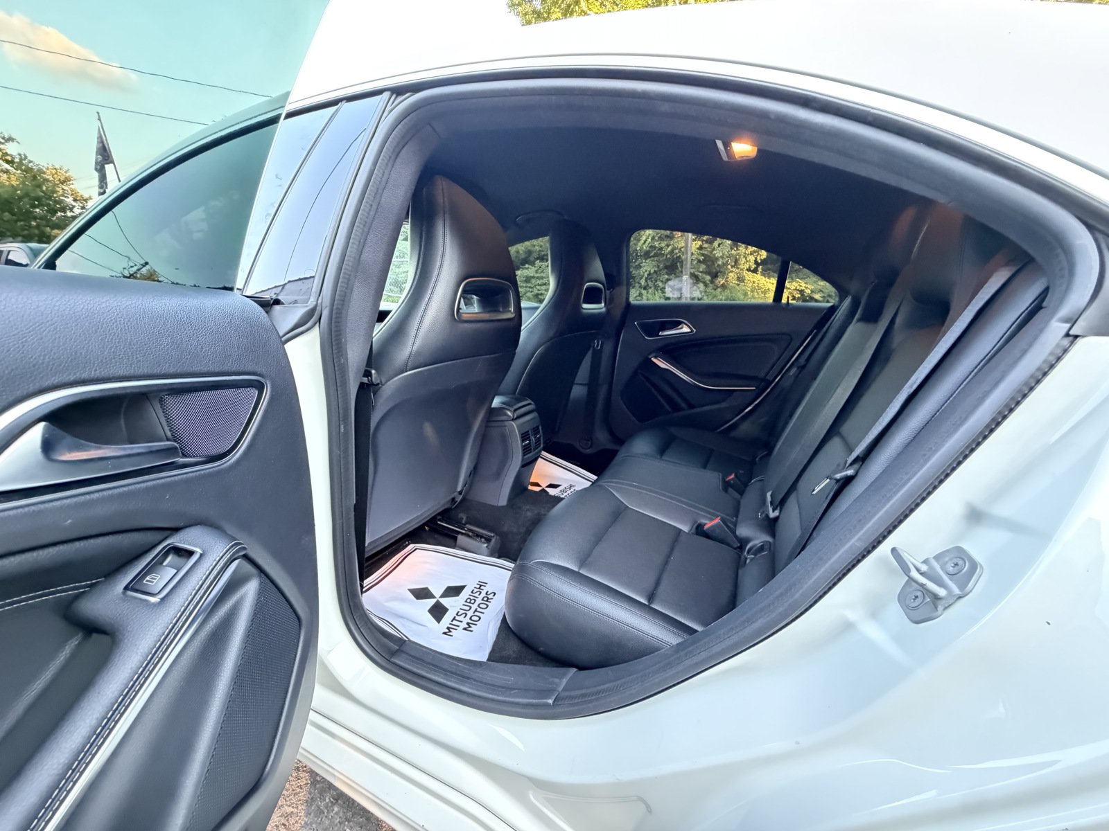 Used 2014 Mercedes-Benz CLA 250 image 29
