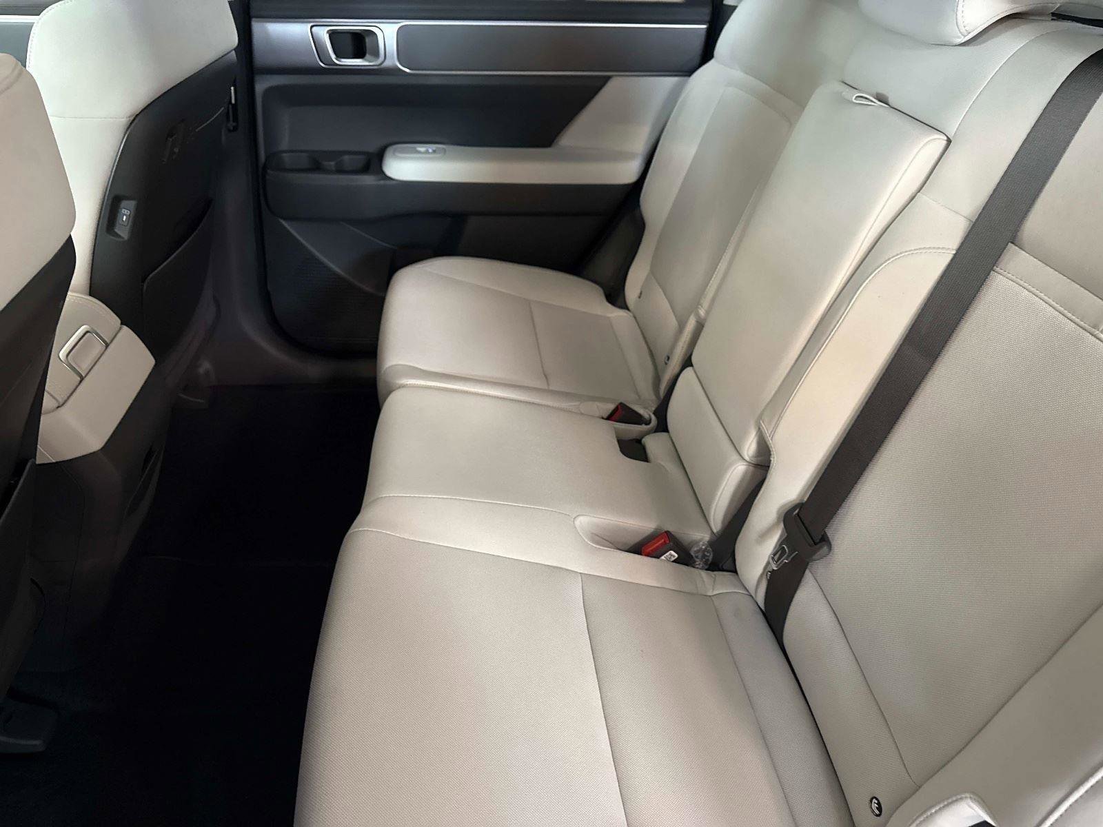 New 2026 Hyundai Santa Fe SE AWD/4WD image 13