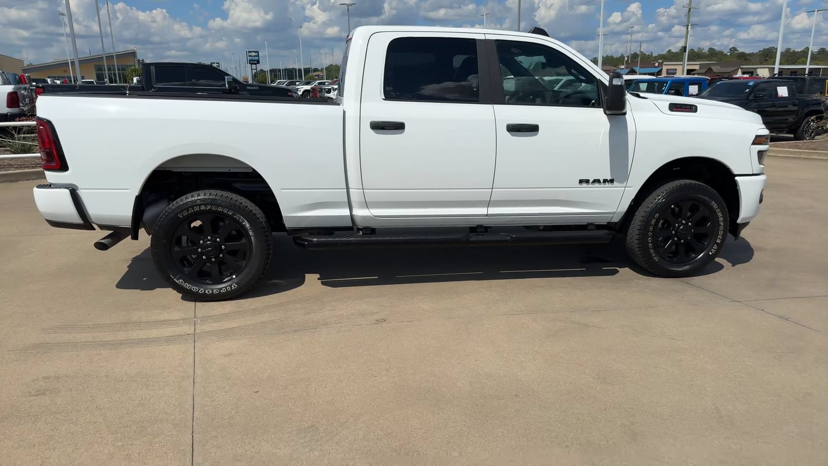 Used 2026 RAM 2500 Big Horn AWD/4WD image 9