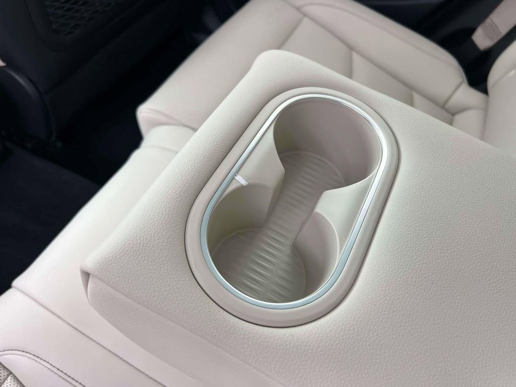 Certified 2023 Genesis GV70 2.5T Select w/ Select Package image 13