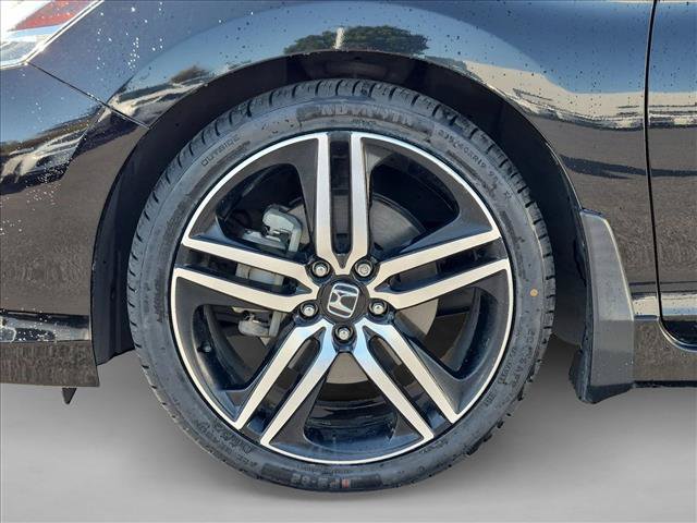 Used 2016 Honda Accord Touring image 14