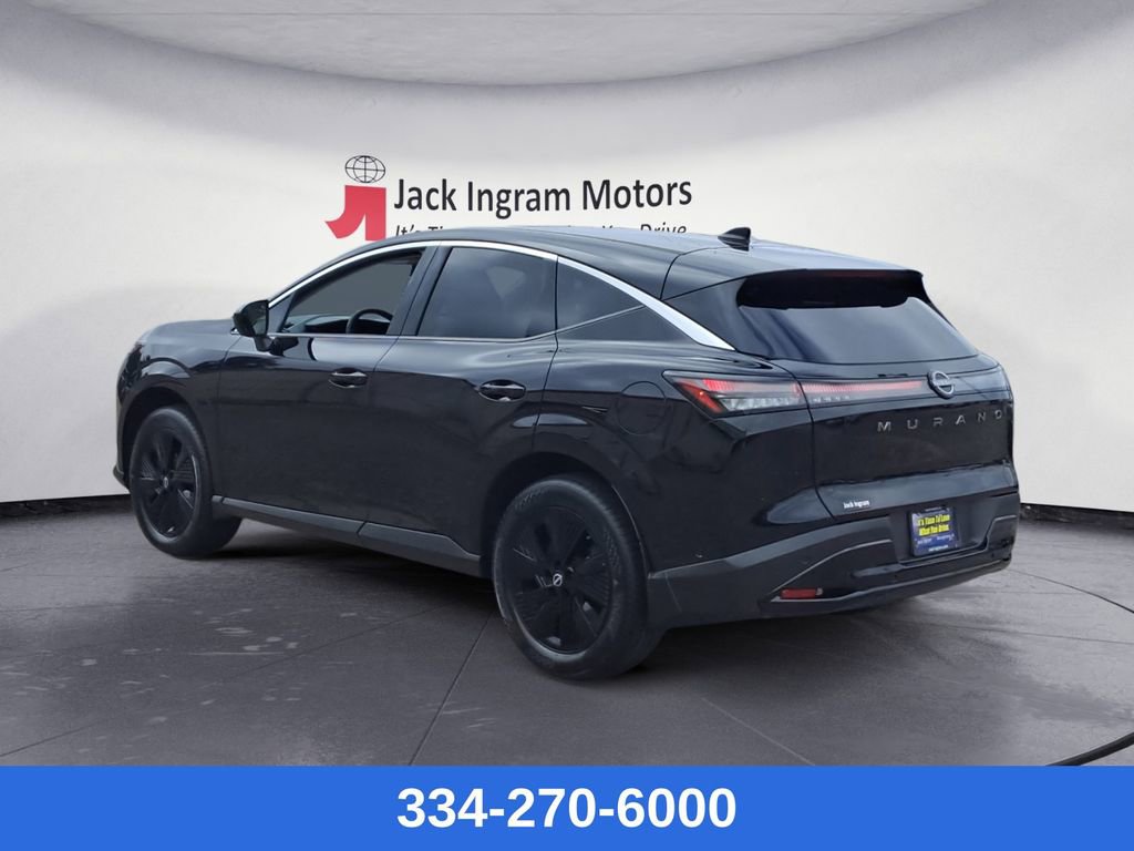 Used 2025 Nissan Murano SV image 3