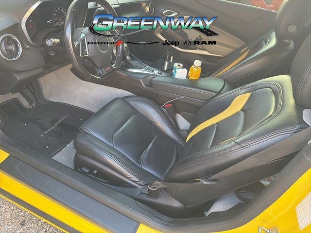 Used 2018 Chevrolet Camaro SS image 8