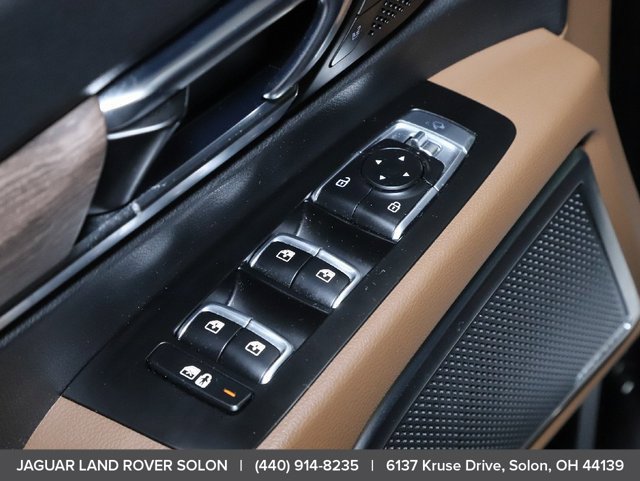 Used 2021 Kia Telluride SX w/ SX Prestige Package AWD/4WD image 32