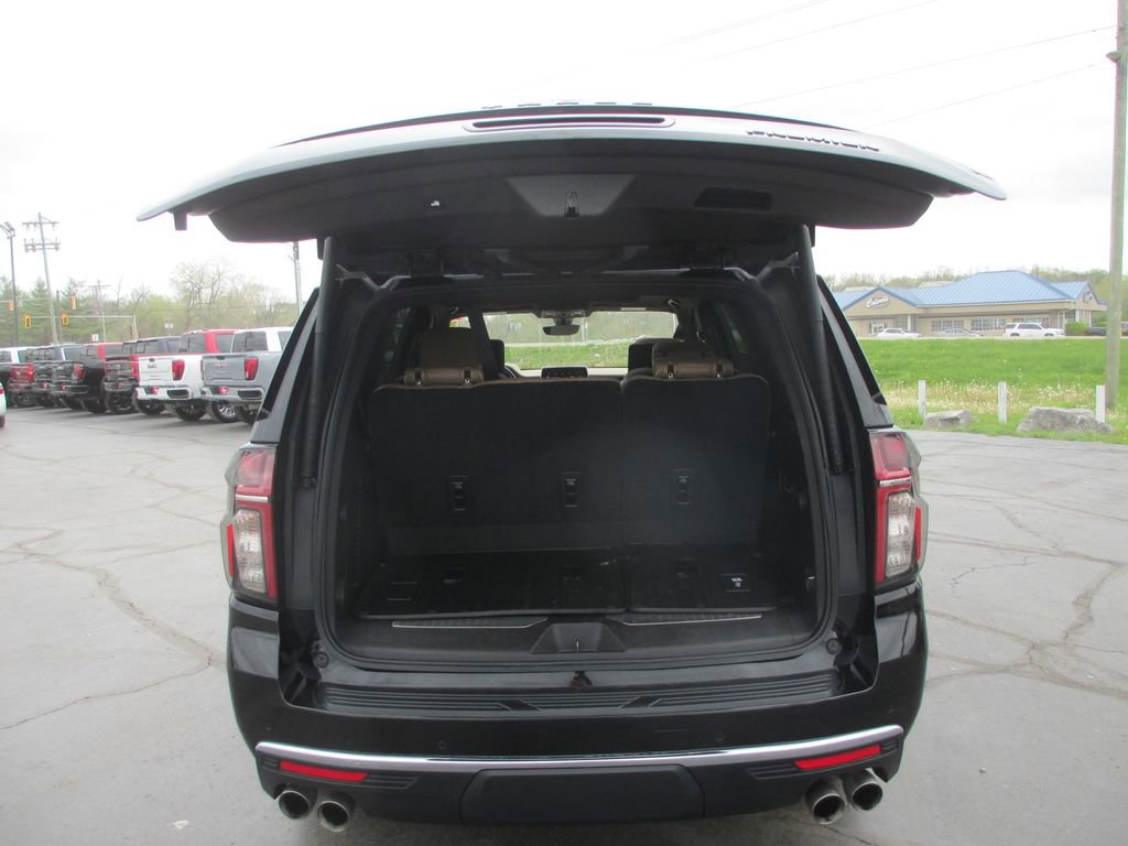 Used 2021 Chevrolet Tahoe Premier AWD/4WD image 7