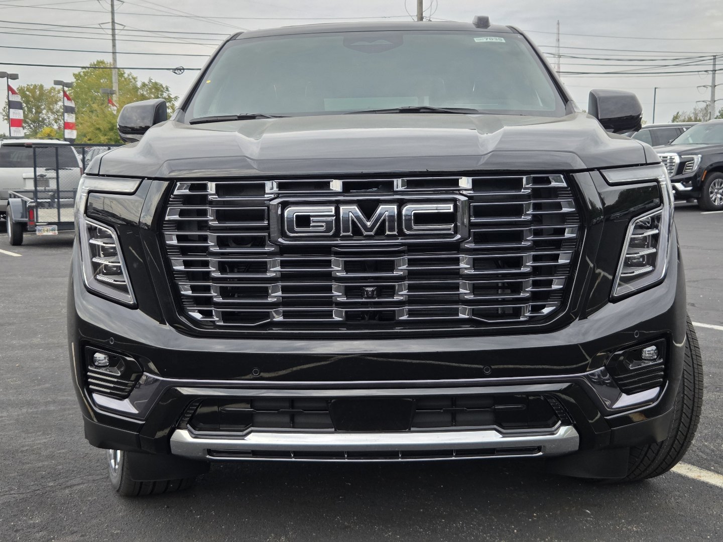 New 2027 GMC Yukon XL Denali Ultimate w/ LPO, Floor Liner Package AWD/4WD image 15