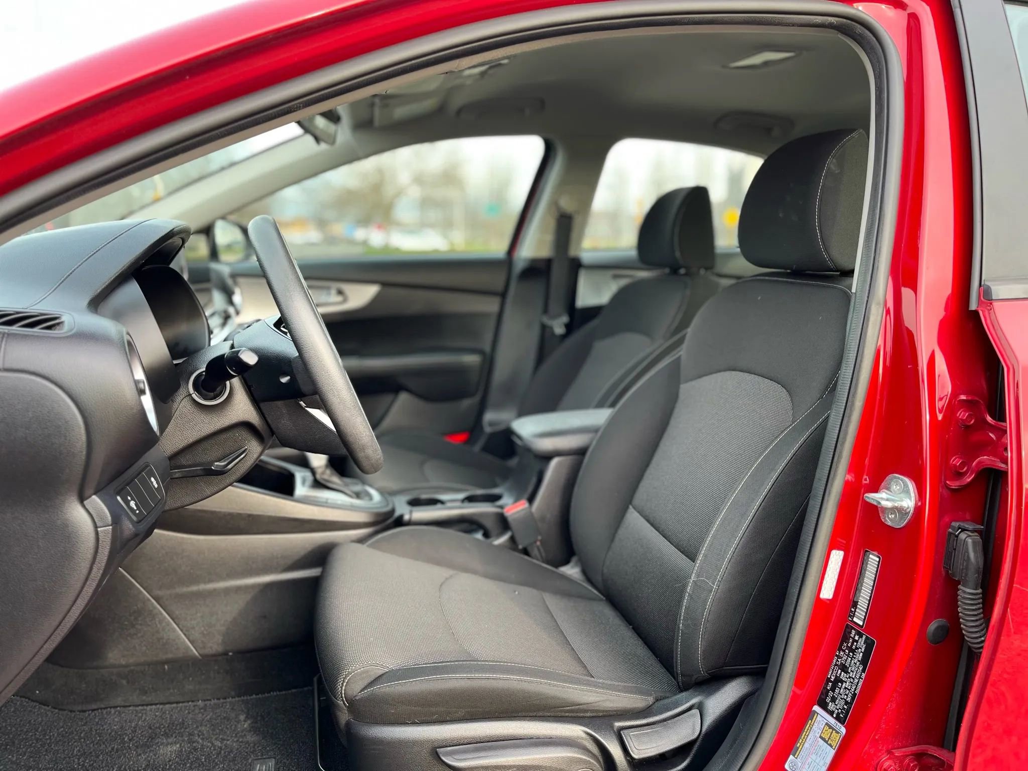 Used 2022 Kia Forte LXS image 10