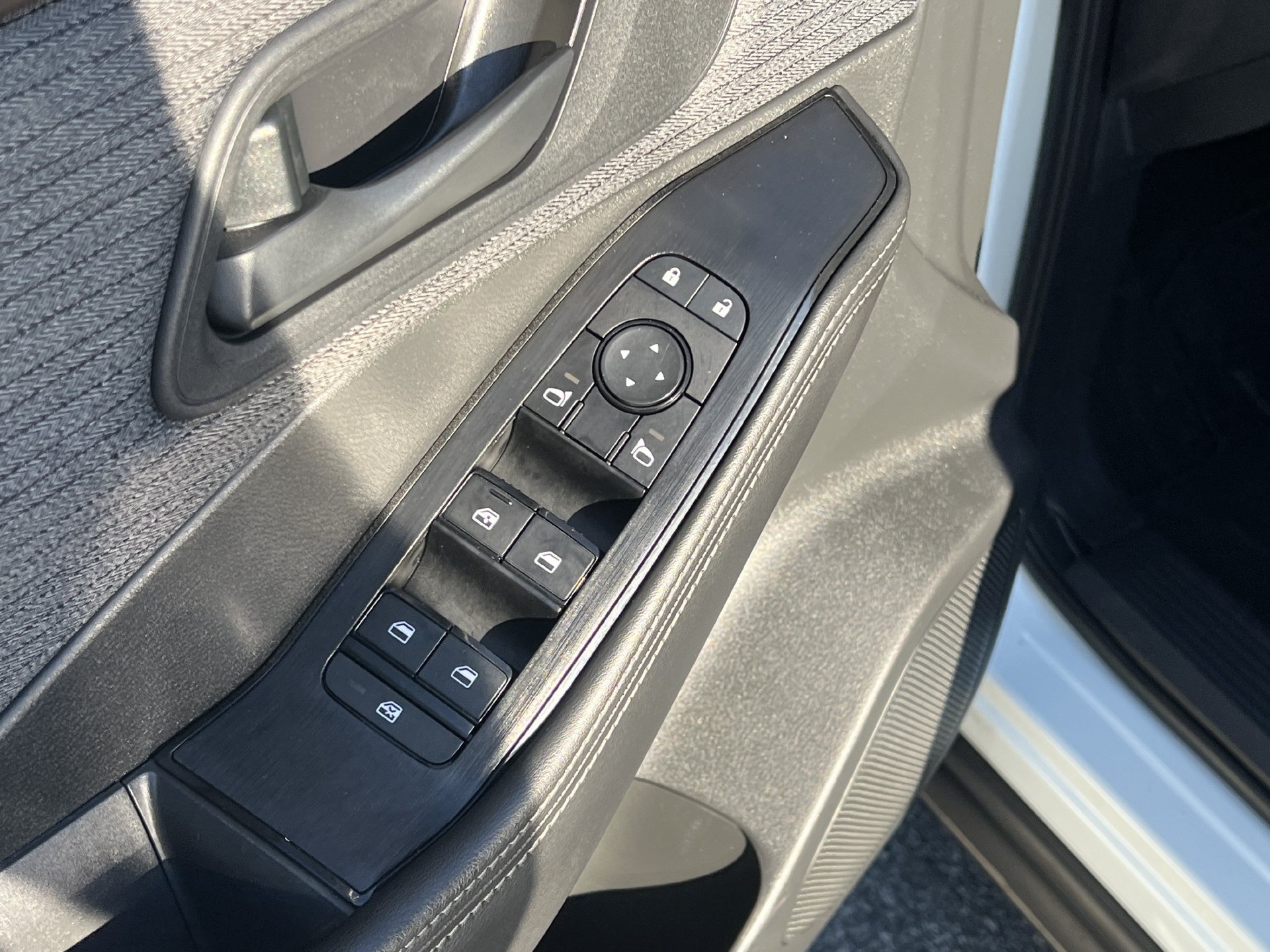 Certified 2021 Nissan Rogue S AWD/4WD image 15