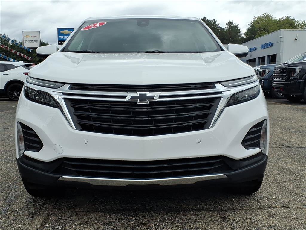 Certified 2024 Chevrolet Equinox LT w/ LPO, Floor Liner Package image 2