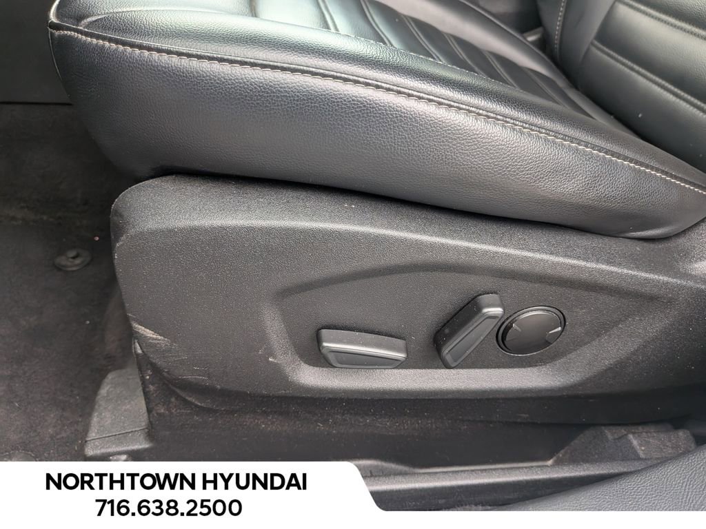 Used 2023 Ford Edge SEL image 28