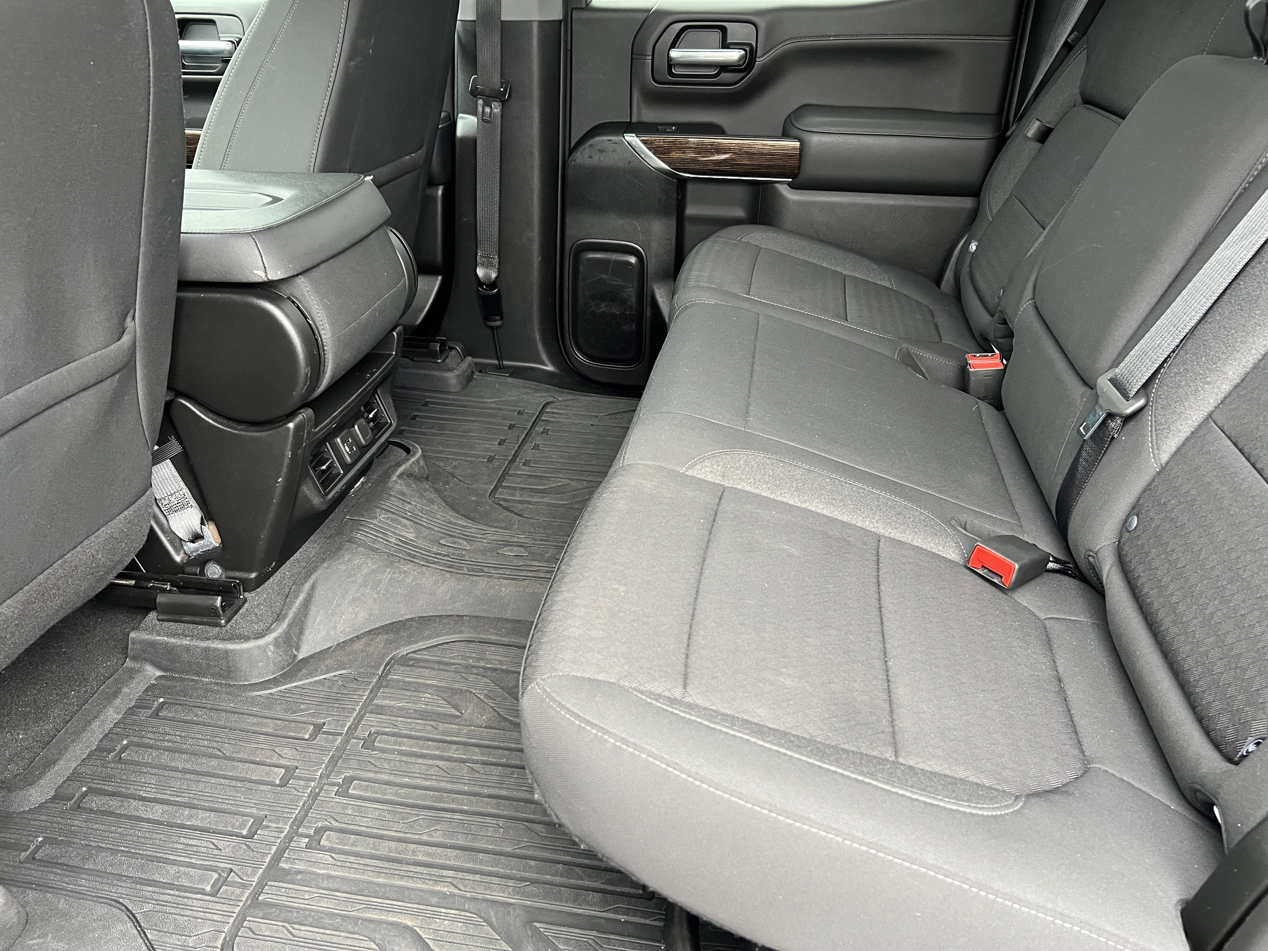 Used 2022 GMC Sierra 1500 Elevation image 17