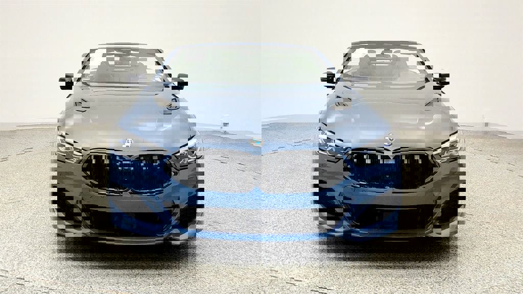 Used 2019 BMW M850i xDrive Convertible image 2