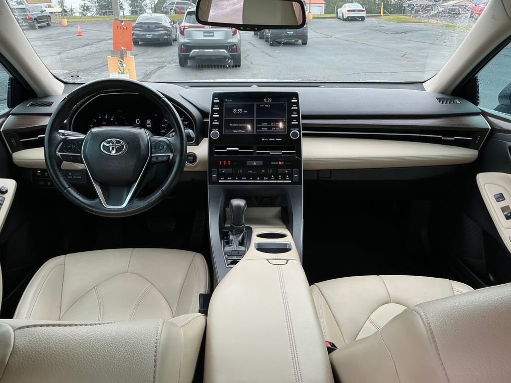 Used 2019 Toyota Avalon image 17
