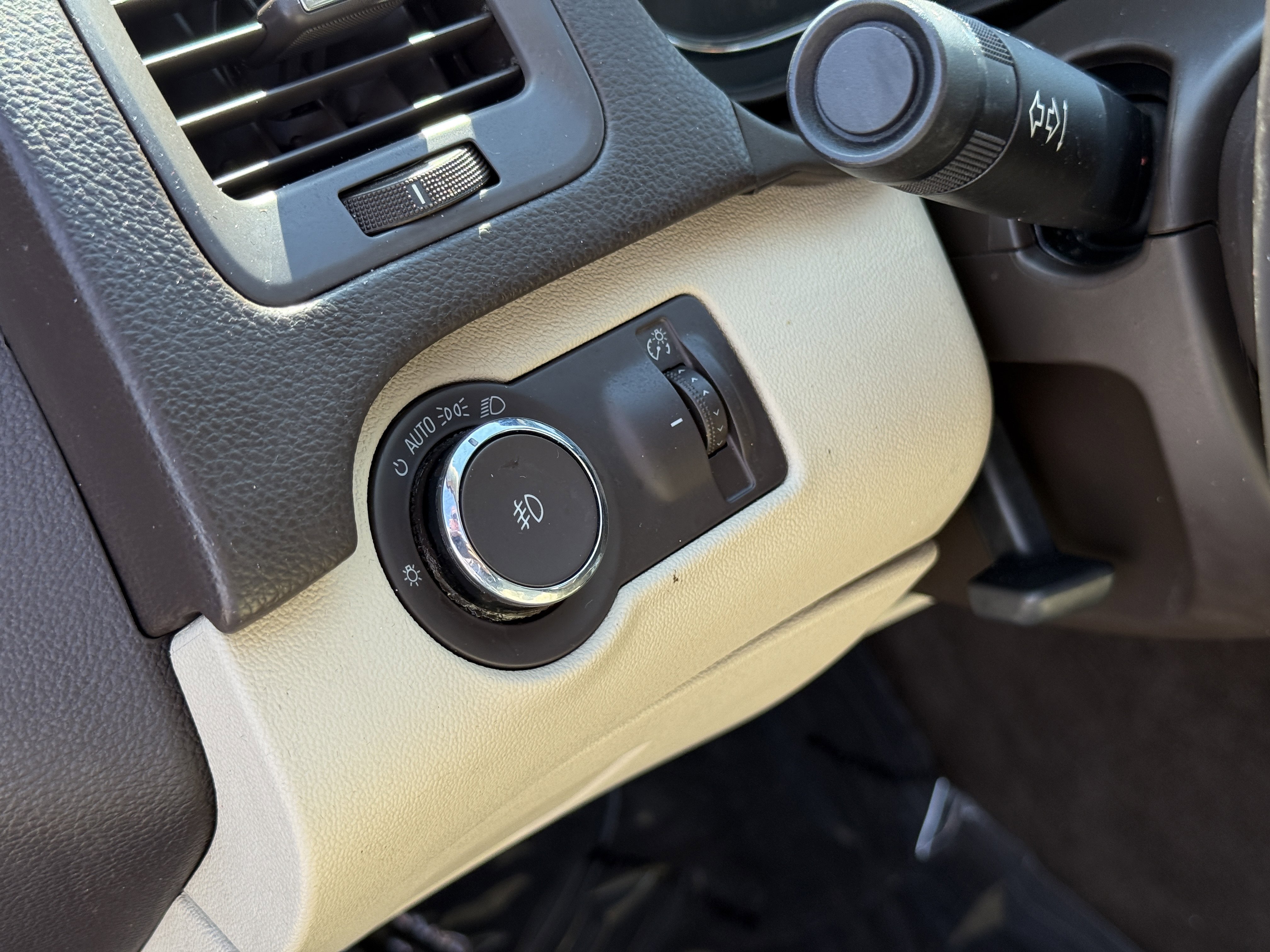 Used 2016 Buick Regal FWD image 24
