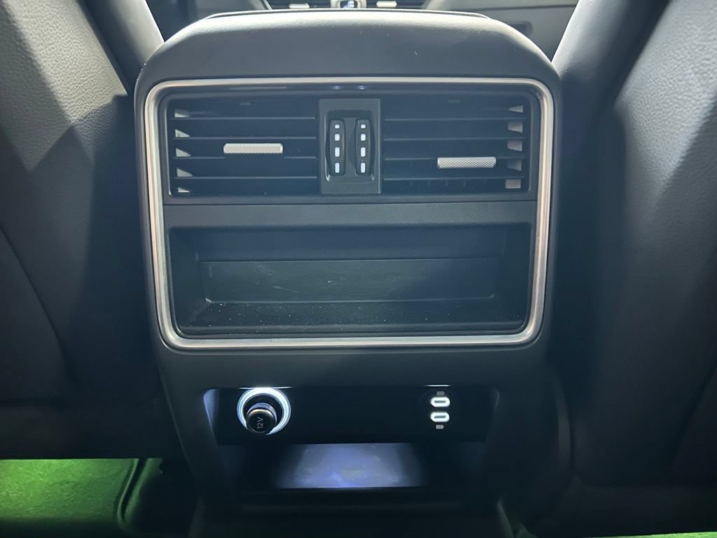 Certified 2020 Porsche Cayenne AWD/4WD image 26