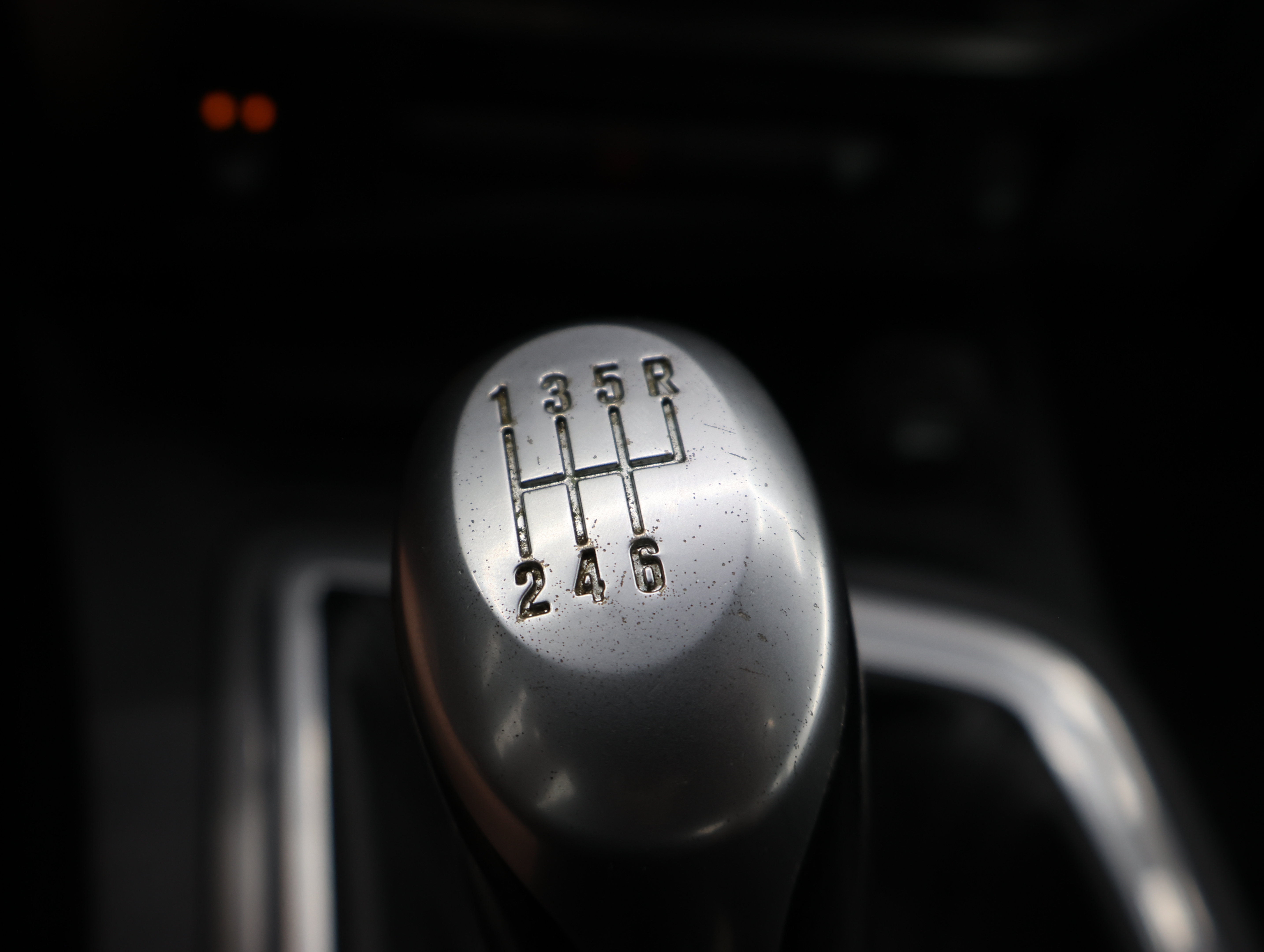 Used 2010 Dodge Challenger R/T RWD image 40
