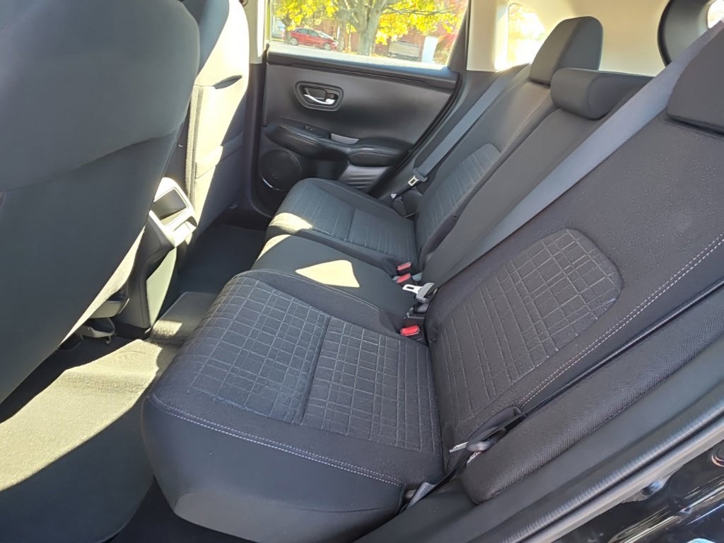 Used 2025 Honda HR-V LX image 24