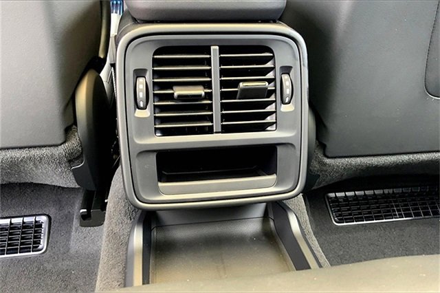 New 2025 Porsche Taycan image 29