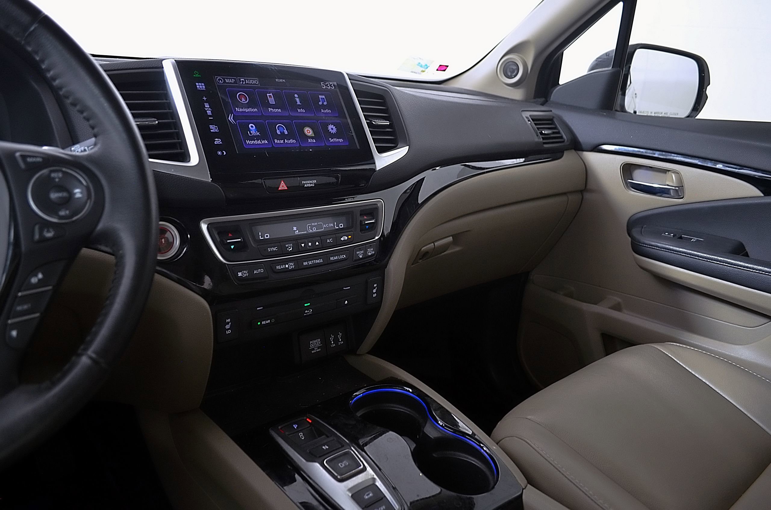 Used 2016 Honda Pilot Touring image 33