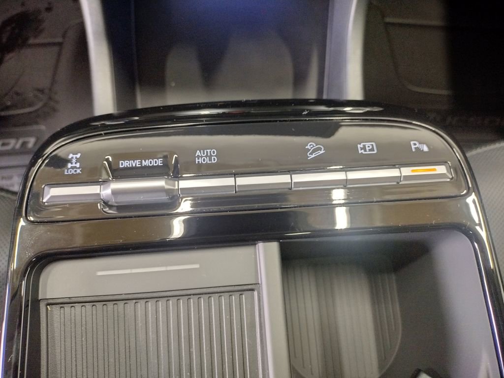 New 2026 Hyundai Tucson Limited image 36