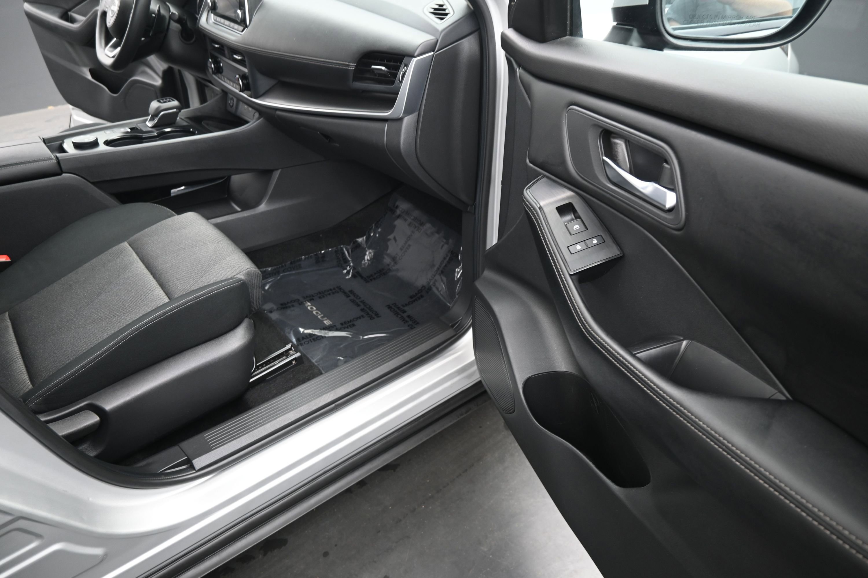 Certified 2024 Nissan Rogue SV AWD/4WD image 20