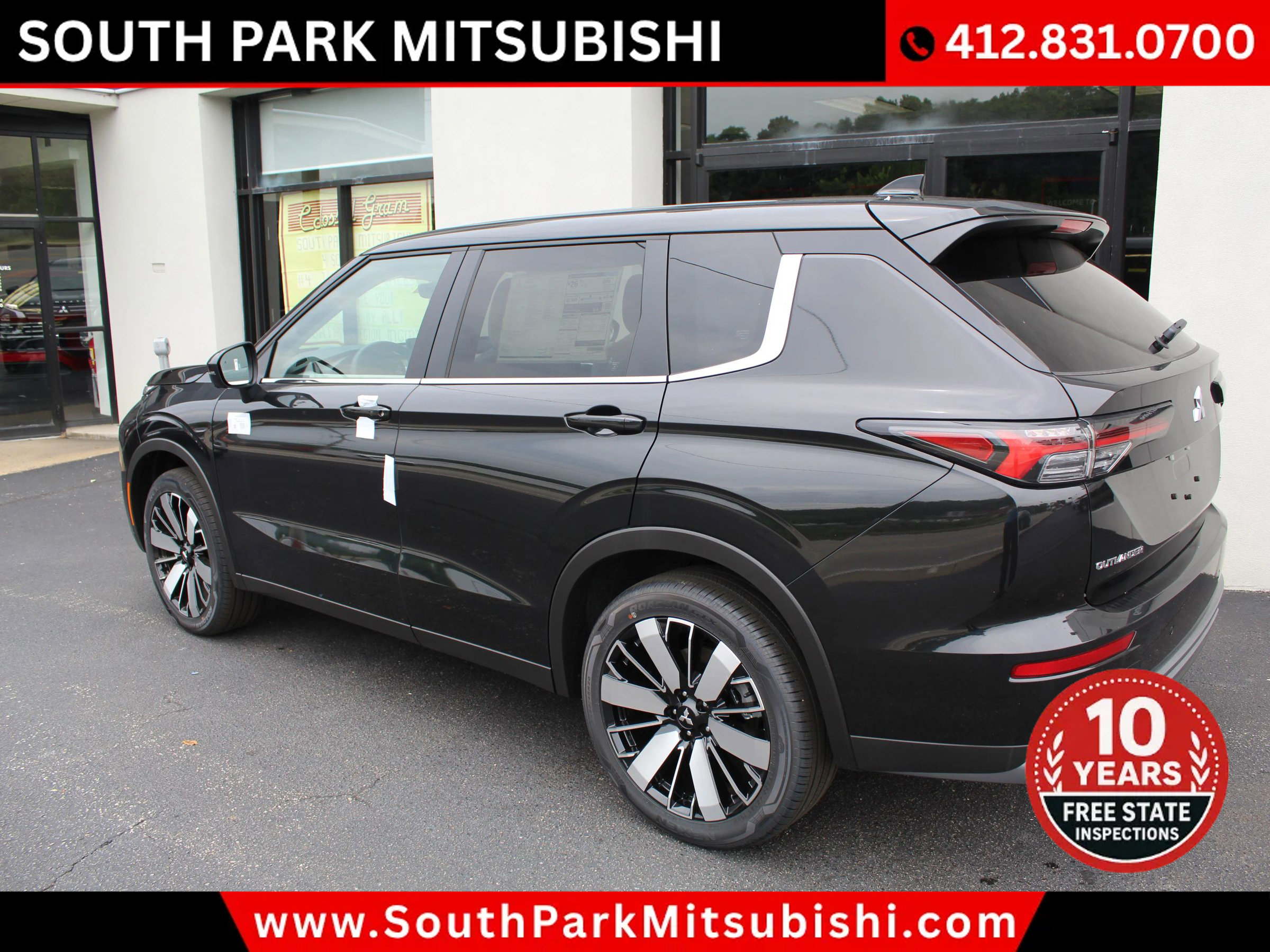 New 2025 Mitsubishi Outlander SE image 6