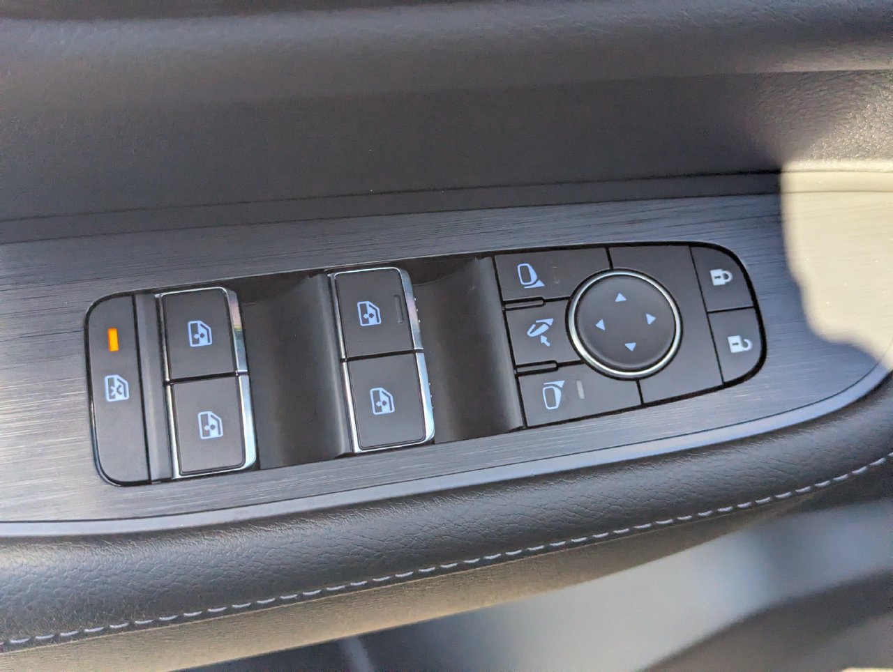 New 2027 Nissan Armada Platinum AWD/4WD image 14