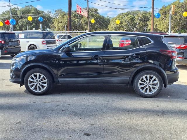 Used 2020 Nissan Rogue Sport S w/ Appearance Package image 4