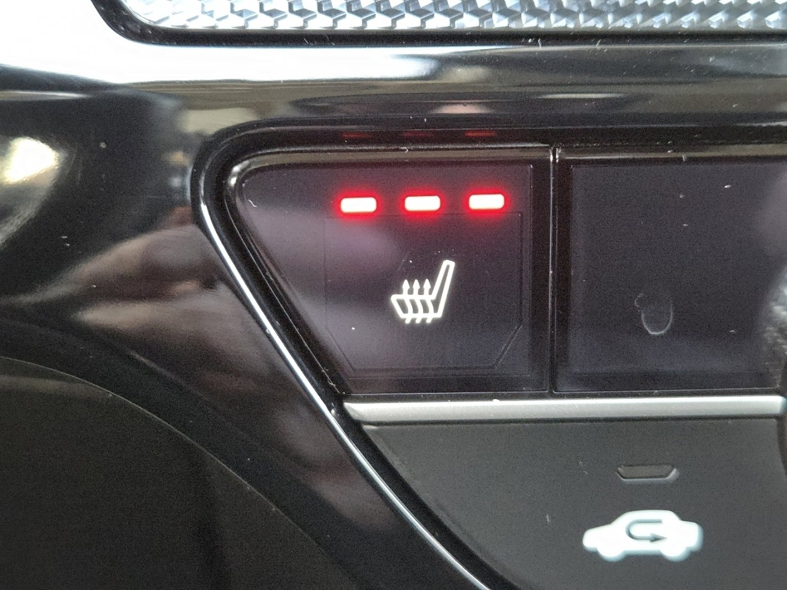 Used 2023 Honda CR-V EX-L image 6