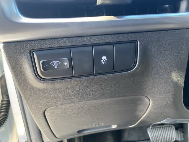 New 2025 Hyundai Tucson SE image 13