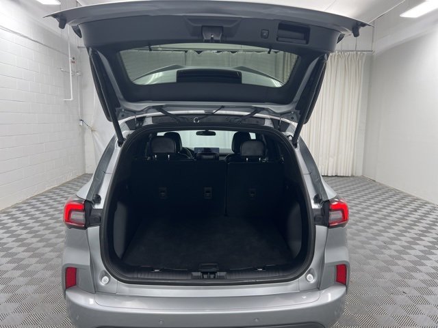 Used 2023 Ford Escape ST-Line w/ Tech Pack #1 image 8