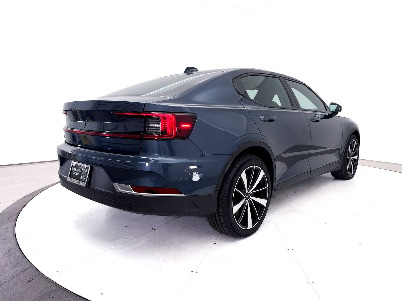 Used 2022 Polestar Polestar 2 AWD/4WD image 16