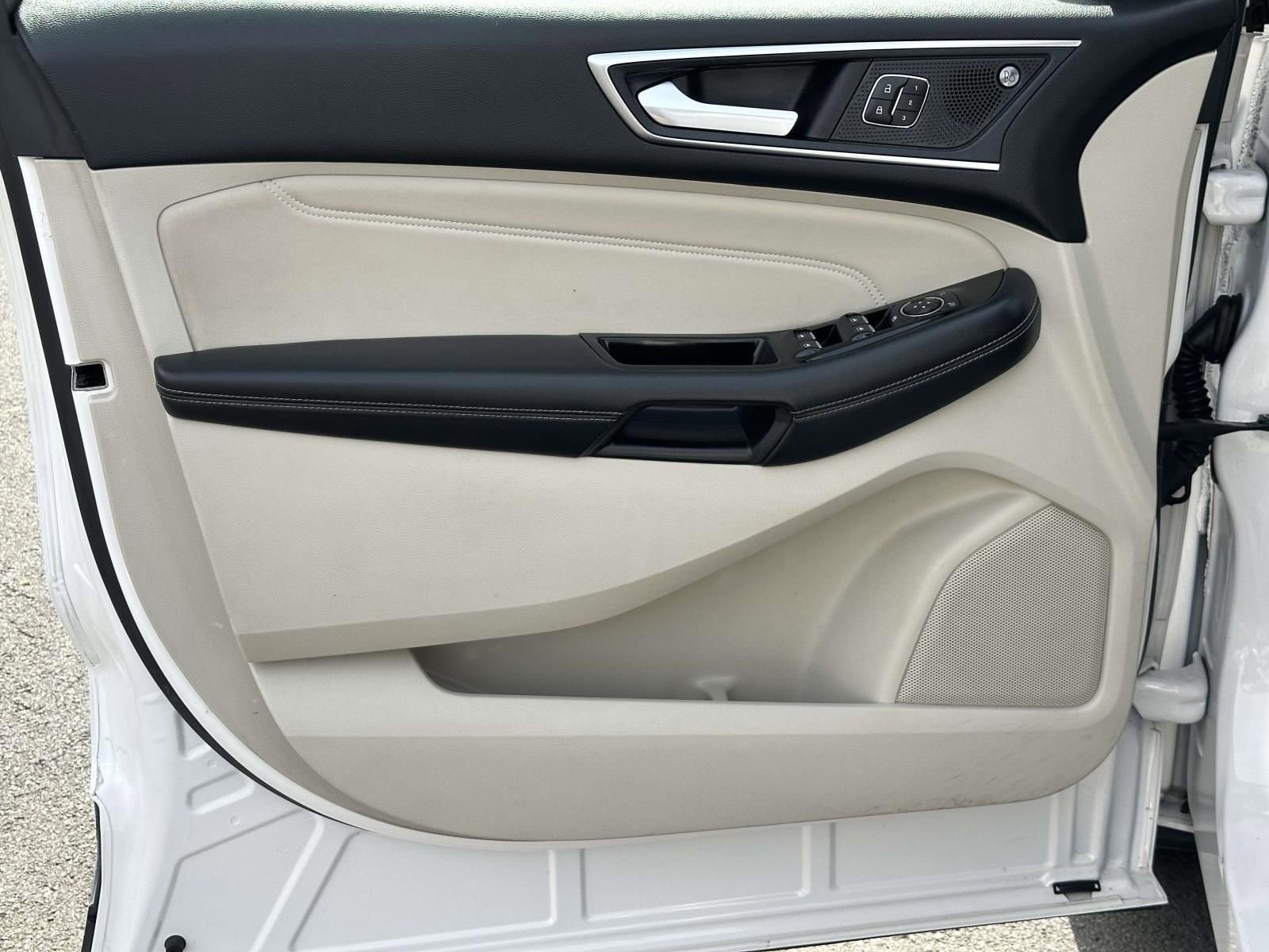 Used 2019 Ford Edge Titanium w/ Equipment Group 301A image 20